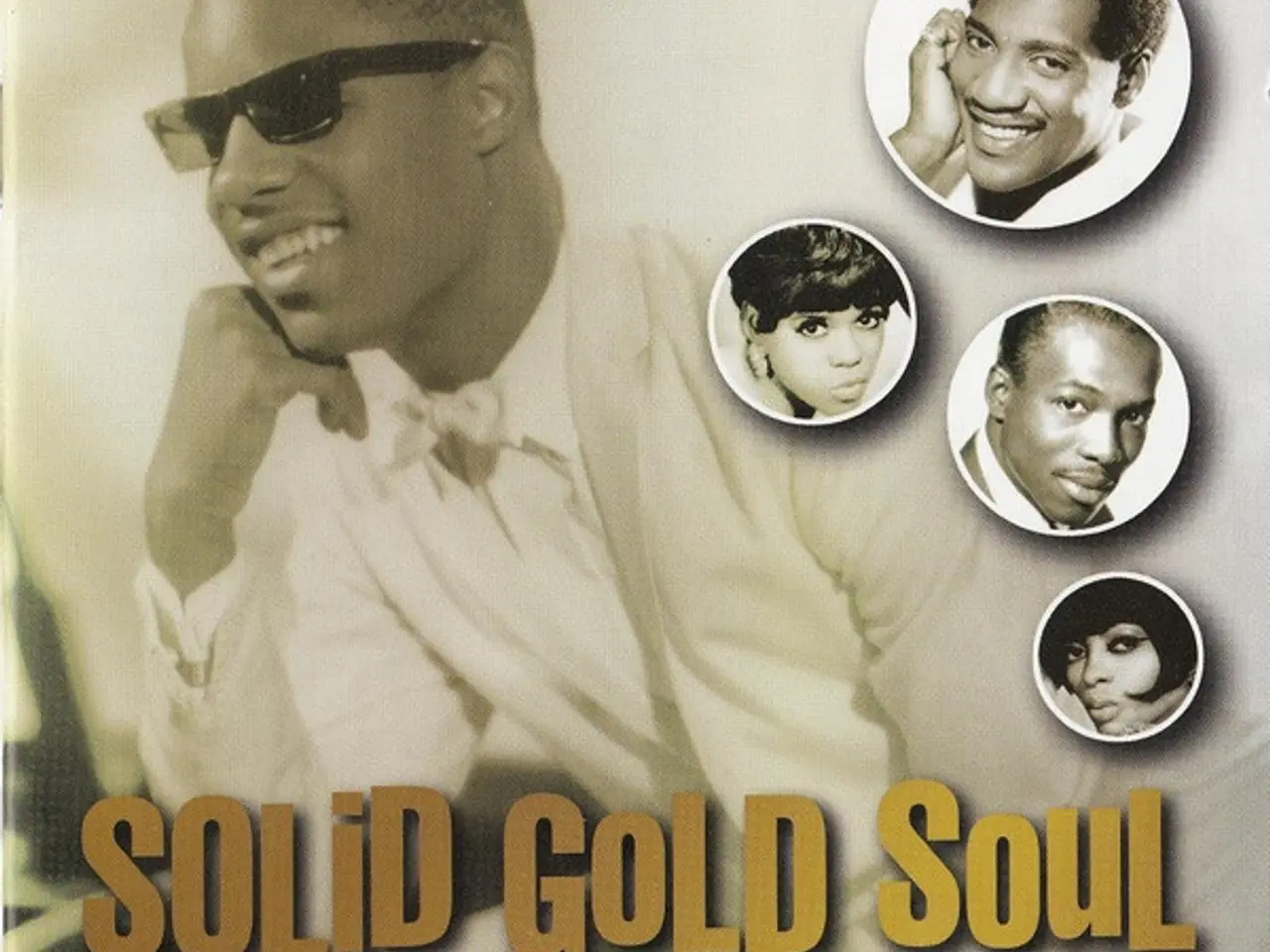 Billede 1 - Diverse kunstnere – Solid Gold Soul 1967 – 2CD