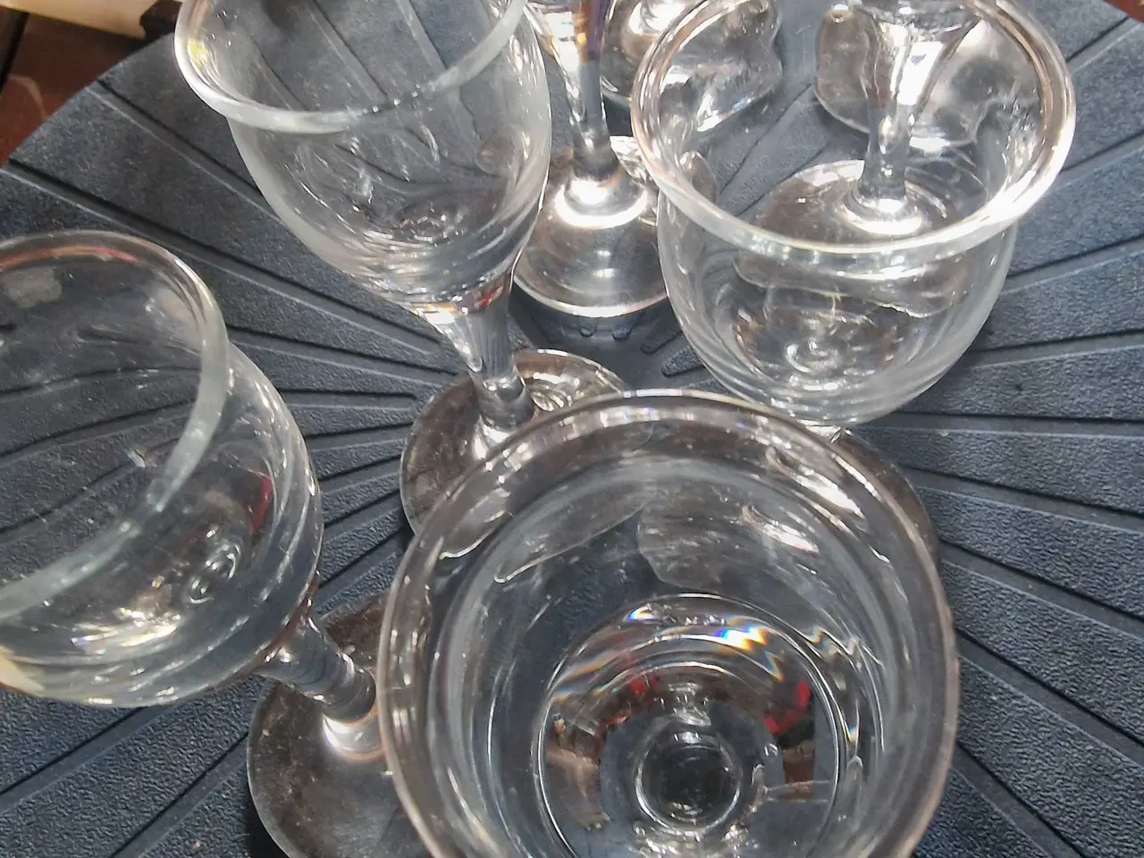 Billede 2 - HOLMEGAARD snapseglas