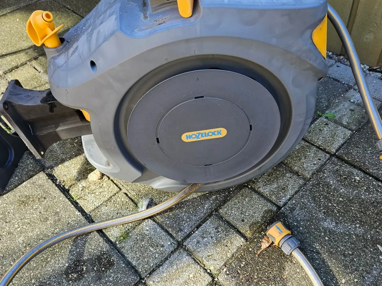 Billede 1 - Automatisk slangeopruller