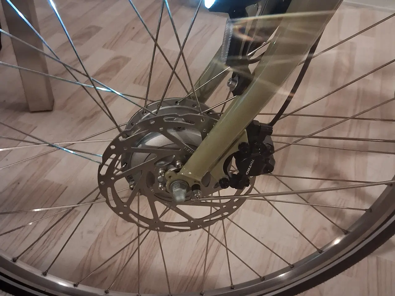 Billede 5 - Companion E1.0 lysebrun årgang 2026 elcykel