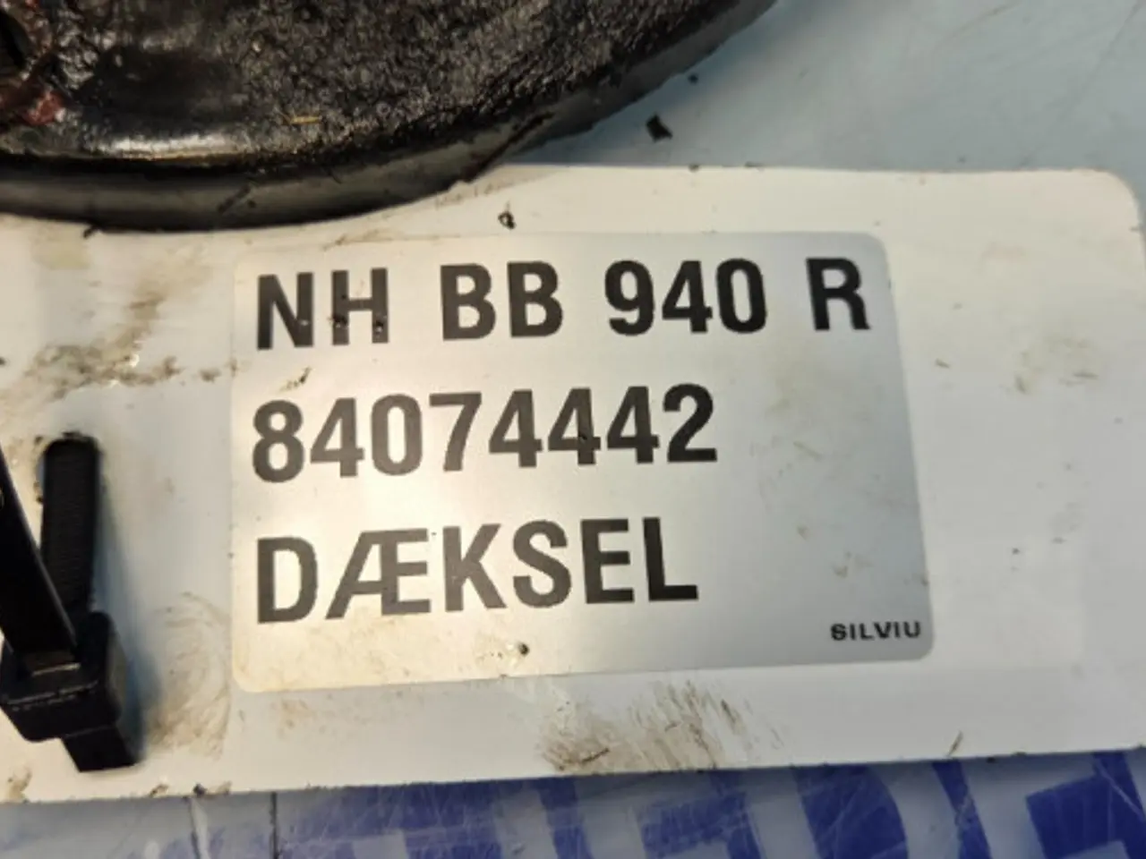 Billede 10 - New Holland BB940R Dæksel 84074442
