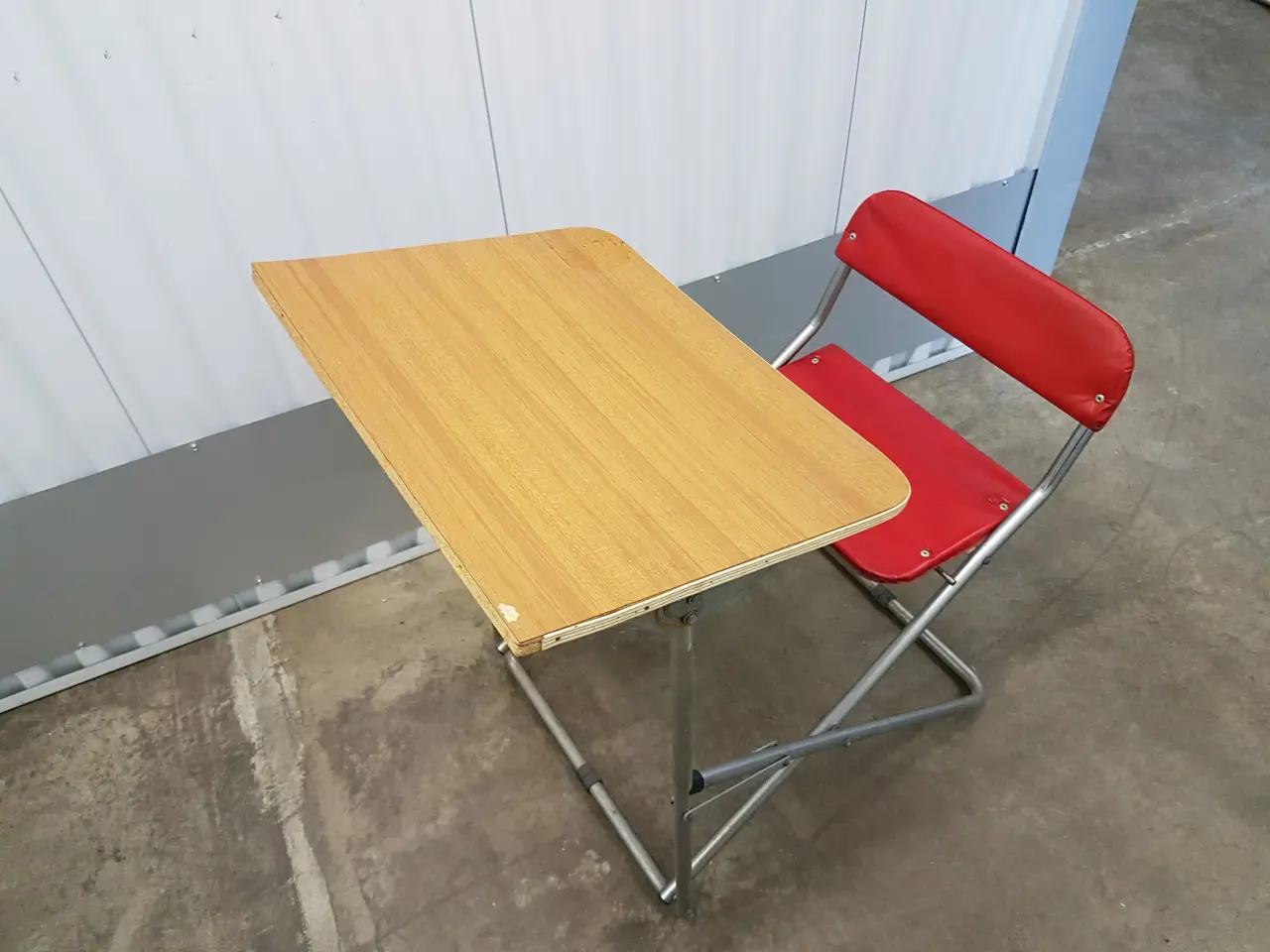 Billede 2 - Skolebord