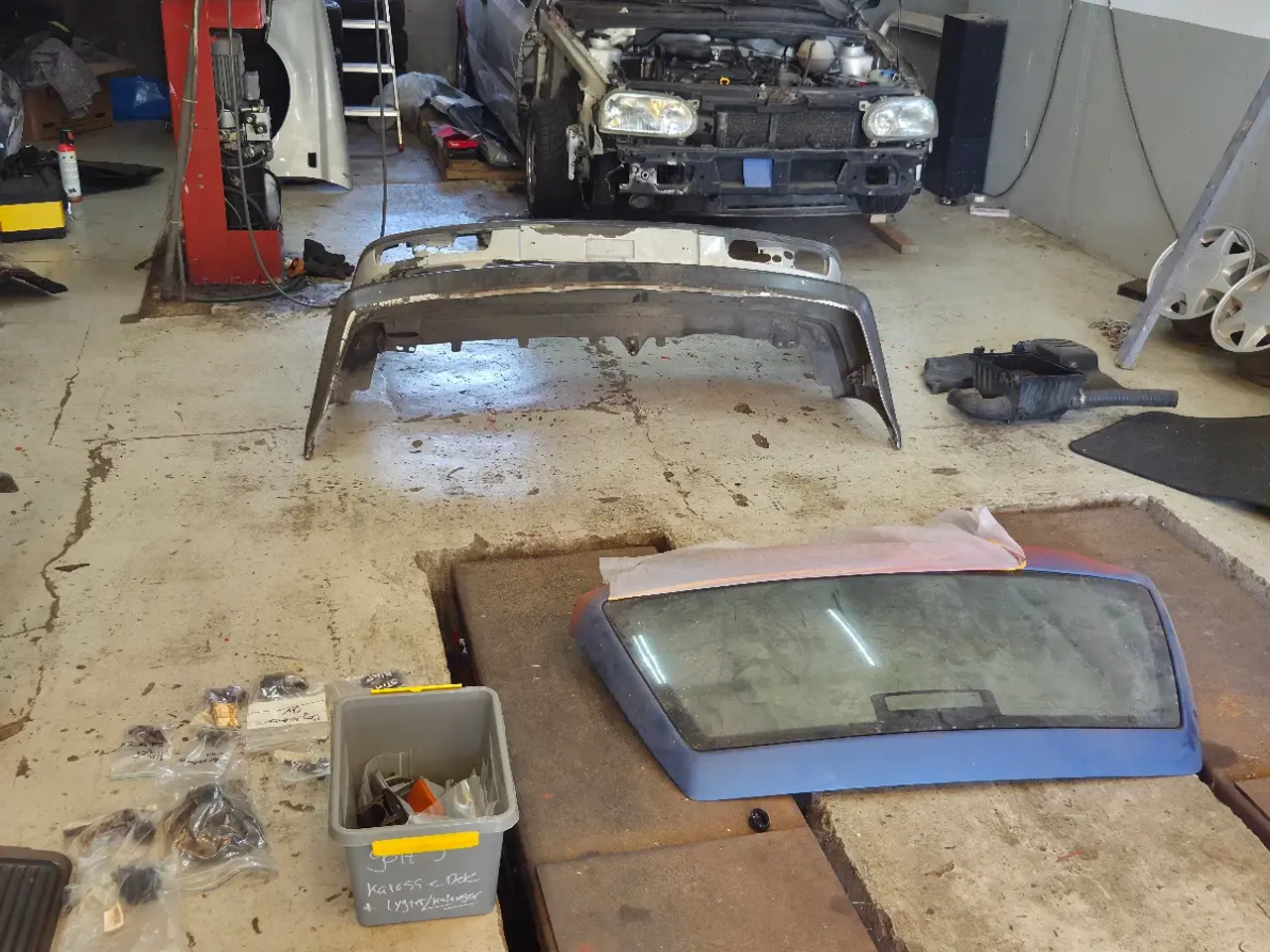 Billede 20 - VW Golf 3 1.8 (ABS) 1992 – Projekt / reservedelsbi
