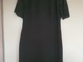 Esprit blondekjole, str. 40