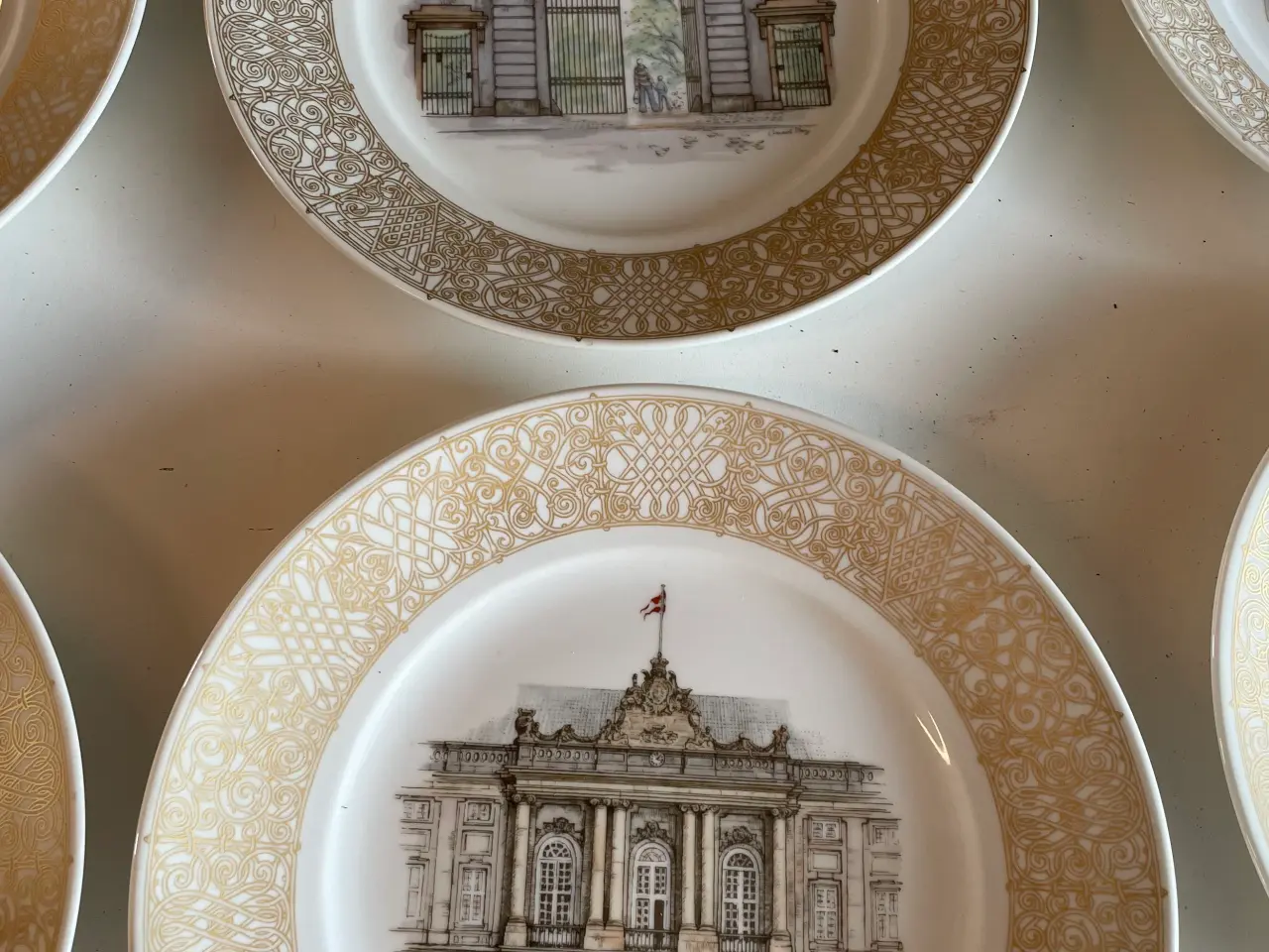 Billede 2 - Royal Copenhagen tallerkner