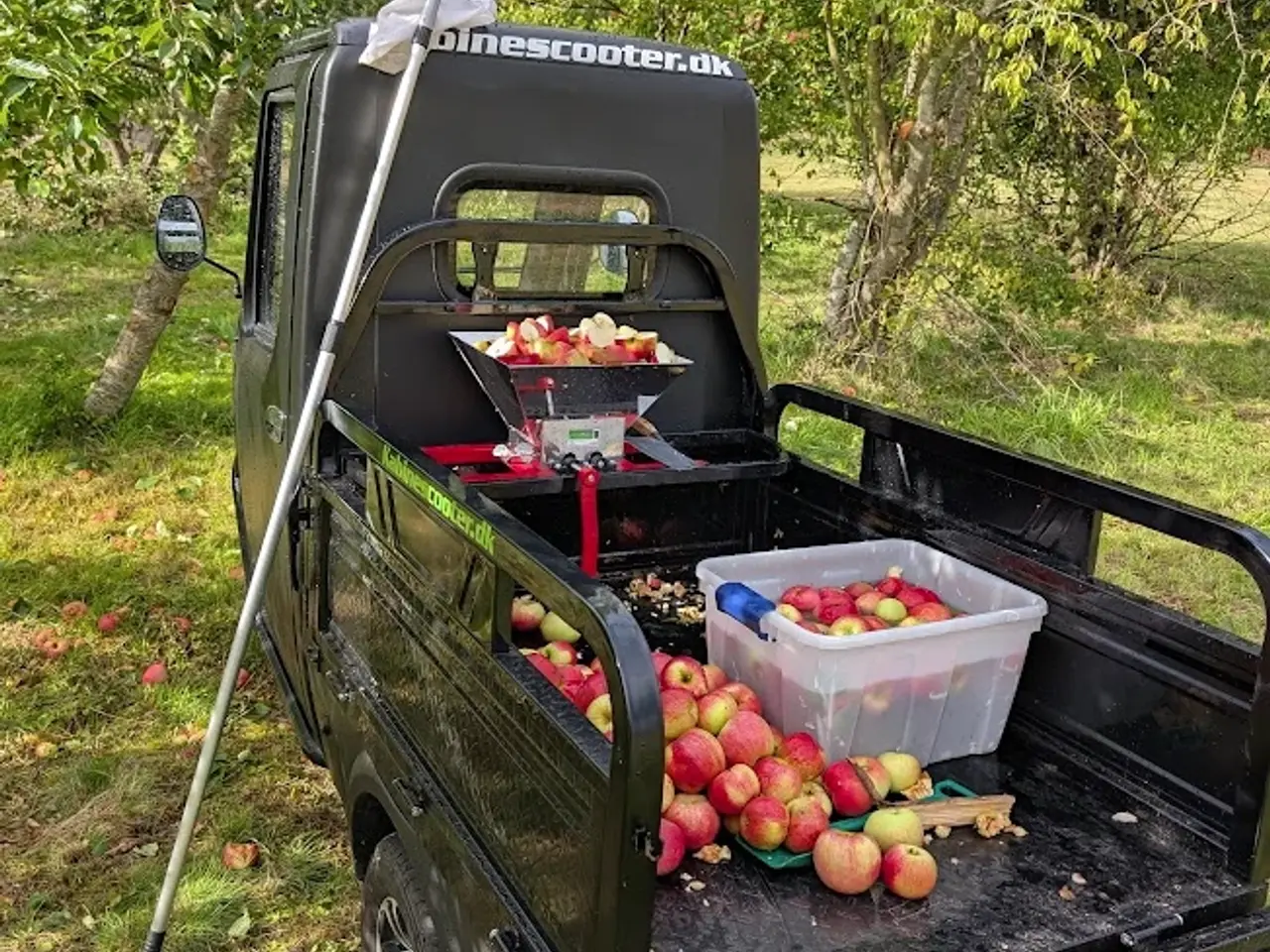 Billede 3 - Kabinescooter BACH Pick-up sort lille knallert