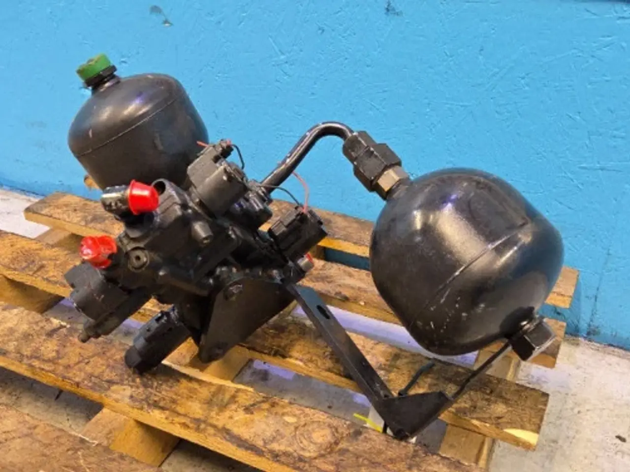 Billede 9 - New Holland T6.160 Akkumulator 47752047
