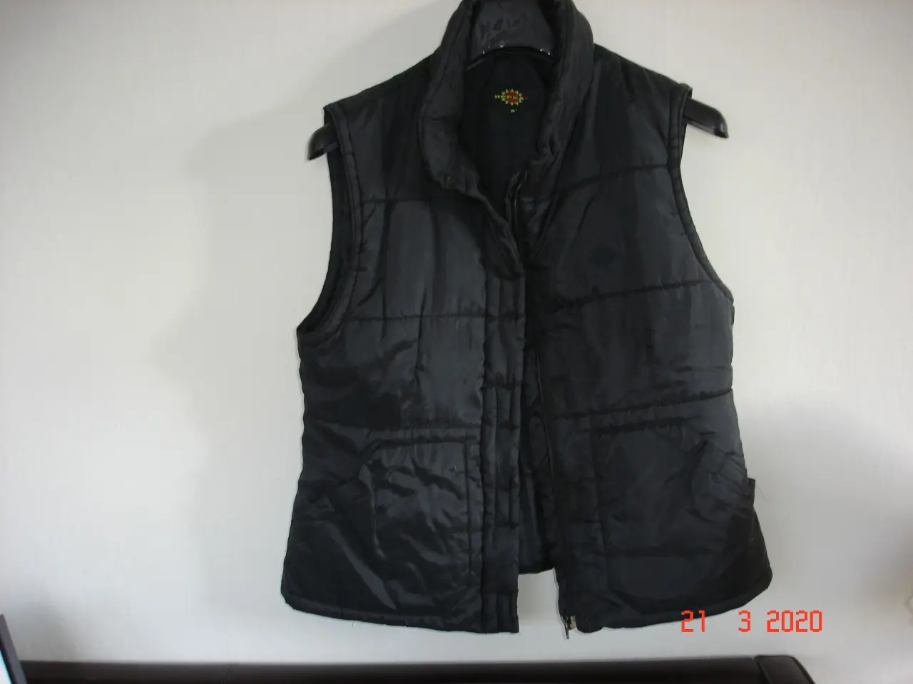 Billede 1 - Vest str. M.