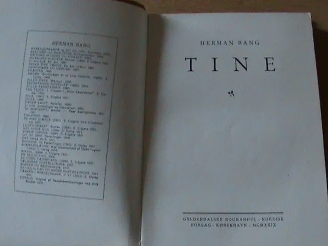 Billede 2 - Bog: "Tine", Herman Bang, indbundet i ruskind