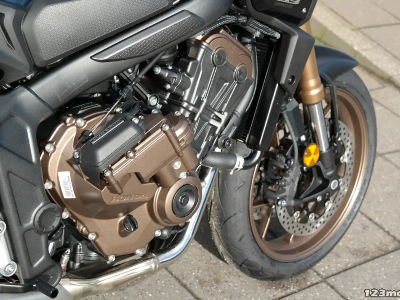 Billede 11 - Honda CB 650 R E-Clutch MC-SYD BYTTER GERNE