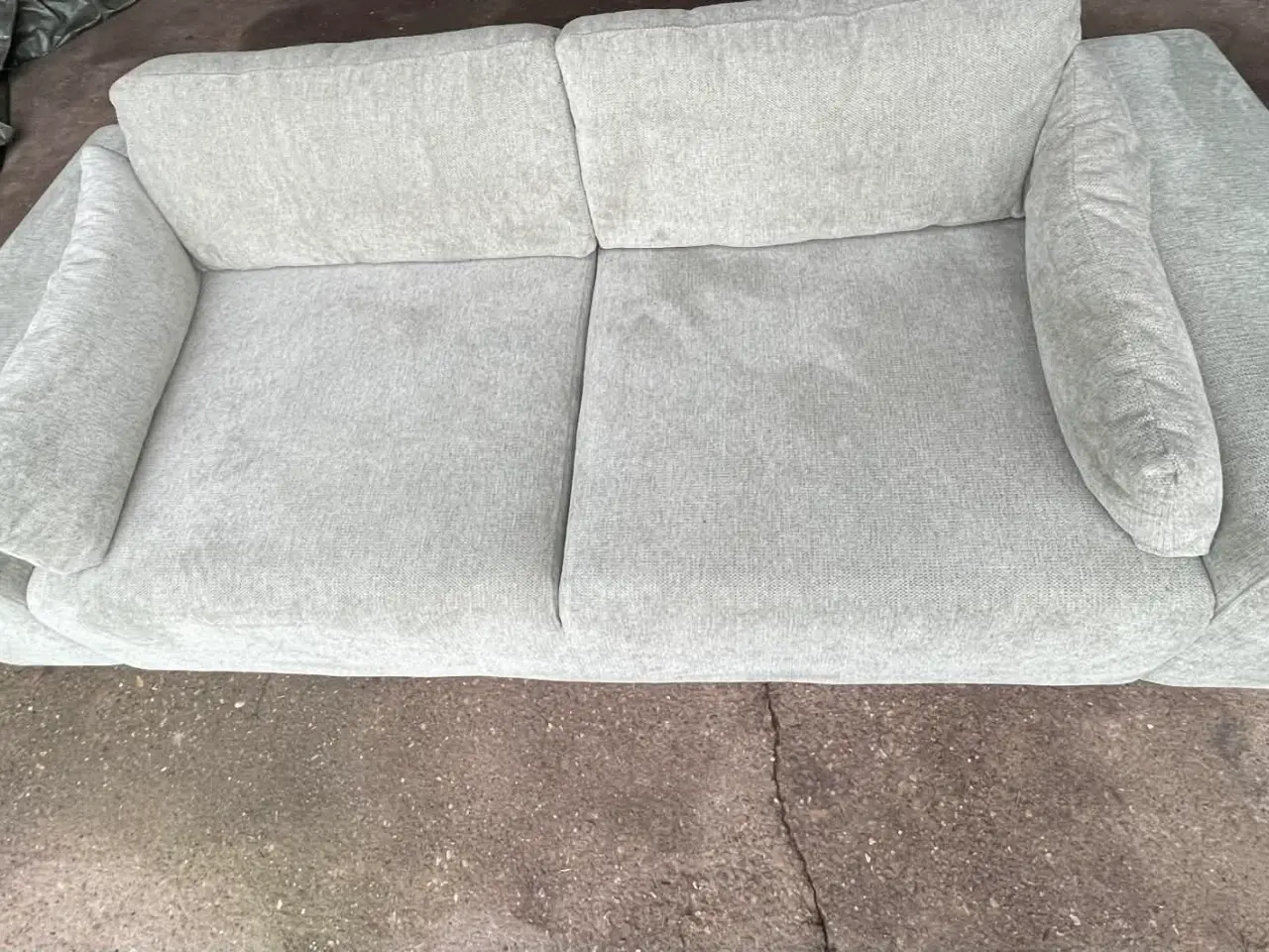 Billede 1 - Støv grøn sofa, helt ny.