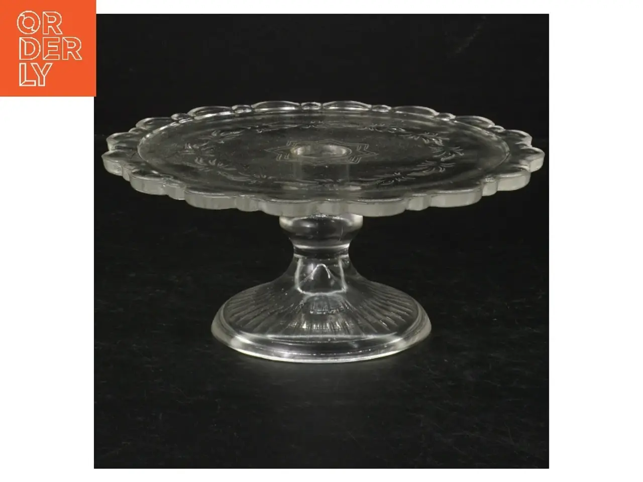 Billede 1 - Glastallerken på fod (str. H. 7,5 cm. ø. 17 cm)