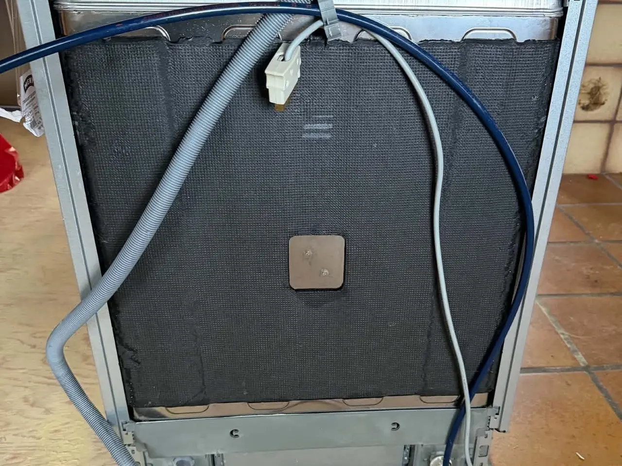 Billede 6 - Velholdt Electrolux Serie 700 opvaskemaskine, 2022