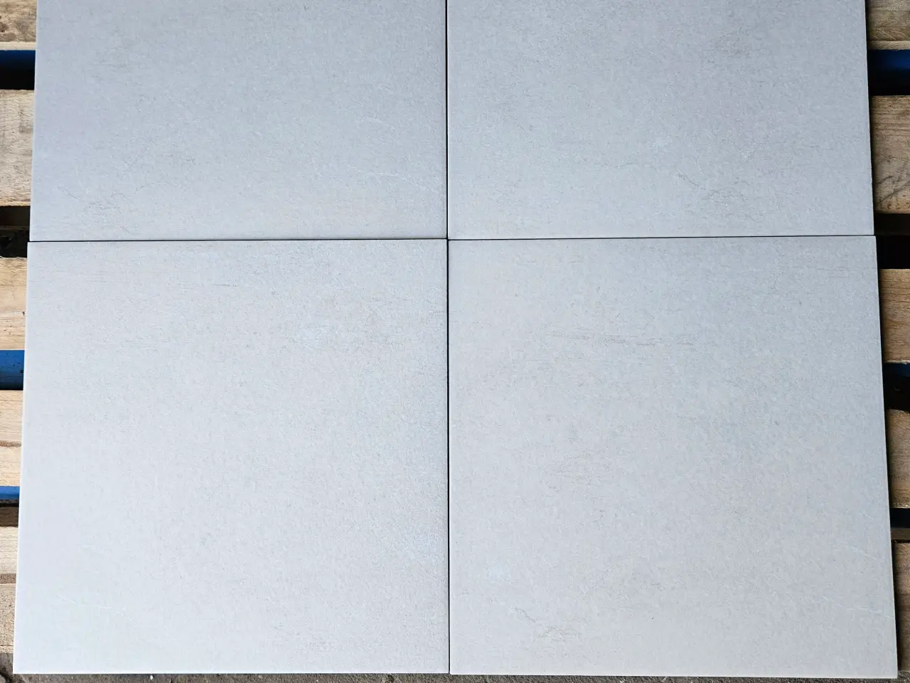Billede 1 - Evers Nordic væg-/gulvflise Ivery 30x30 cm