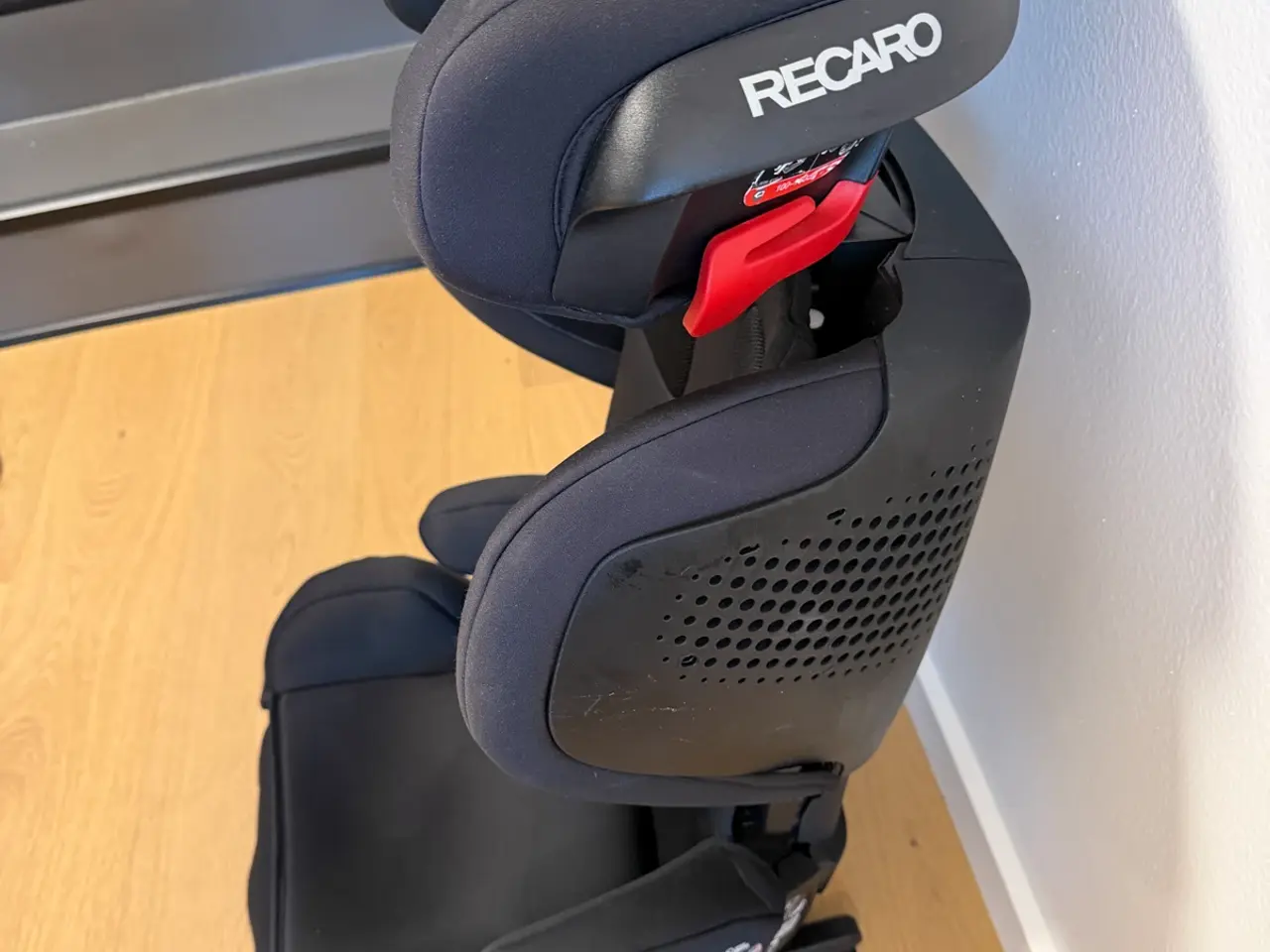 Billede 2 - Recaro i-Size autostol 100-150 cm (op til 36 kg) 