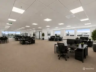 Stort og fleksibelt kontordomicil på 1.886 m² med formidabel udsigt ved Glostrup Station, samt adgang til fælles kantine og tagterrasse