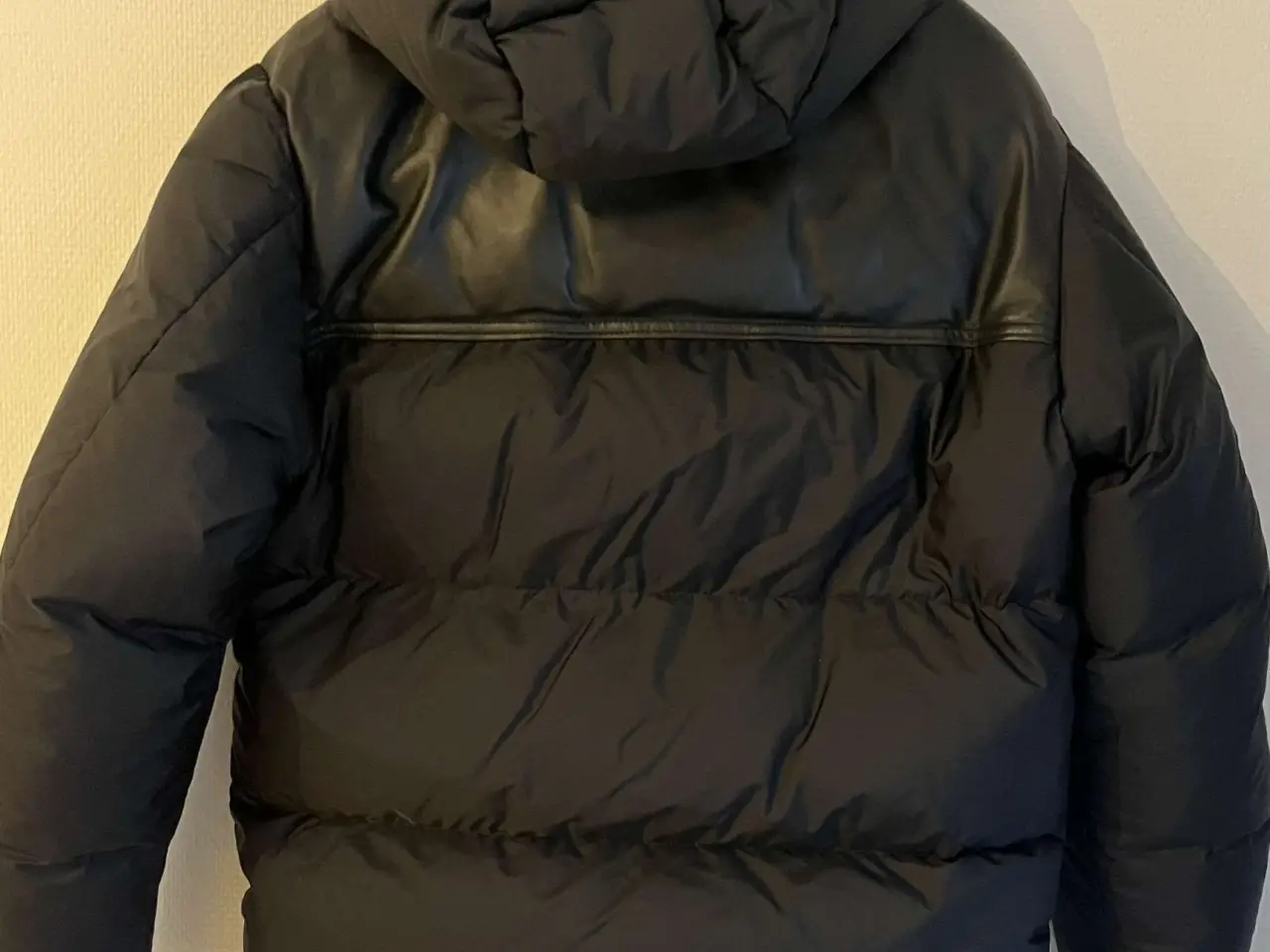 Billede 2 - Moncler jakke