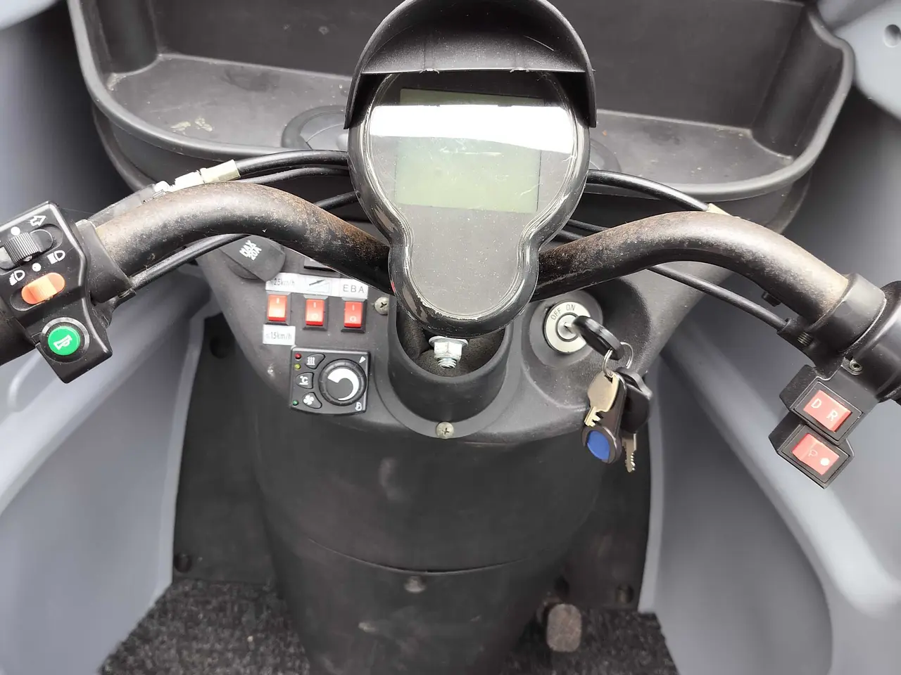 Billede 4 - Fønix cabine scooter