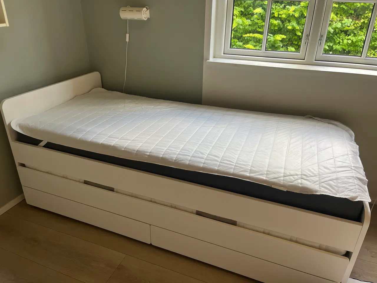Billede 1 - Seng fra Ikea