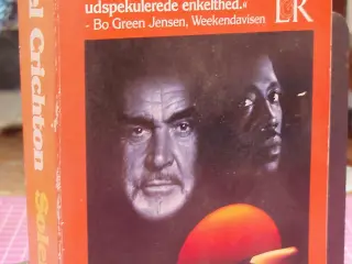 Solen stiger af Michael Crichton