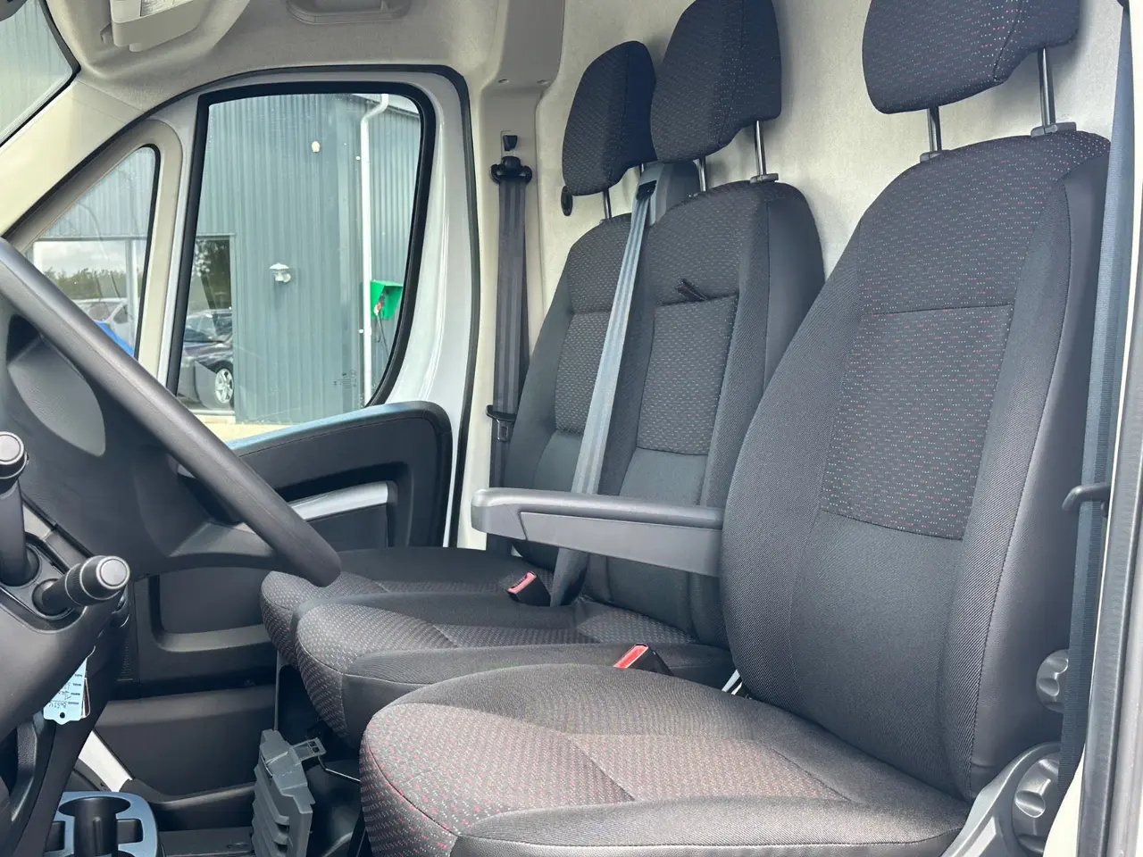 Billede 9 - Peugeot Boxer 435 2,2 BlueHDi 165 L2H2 Premium