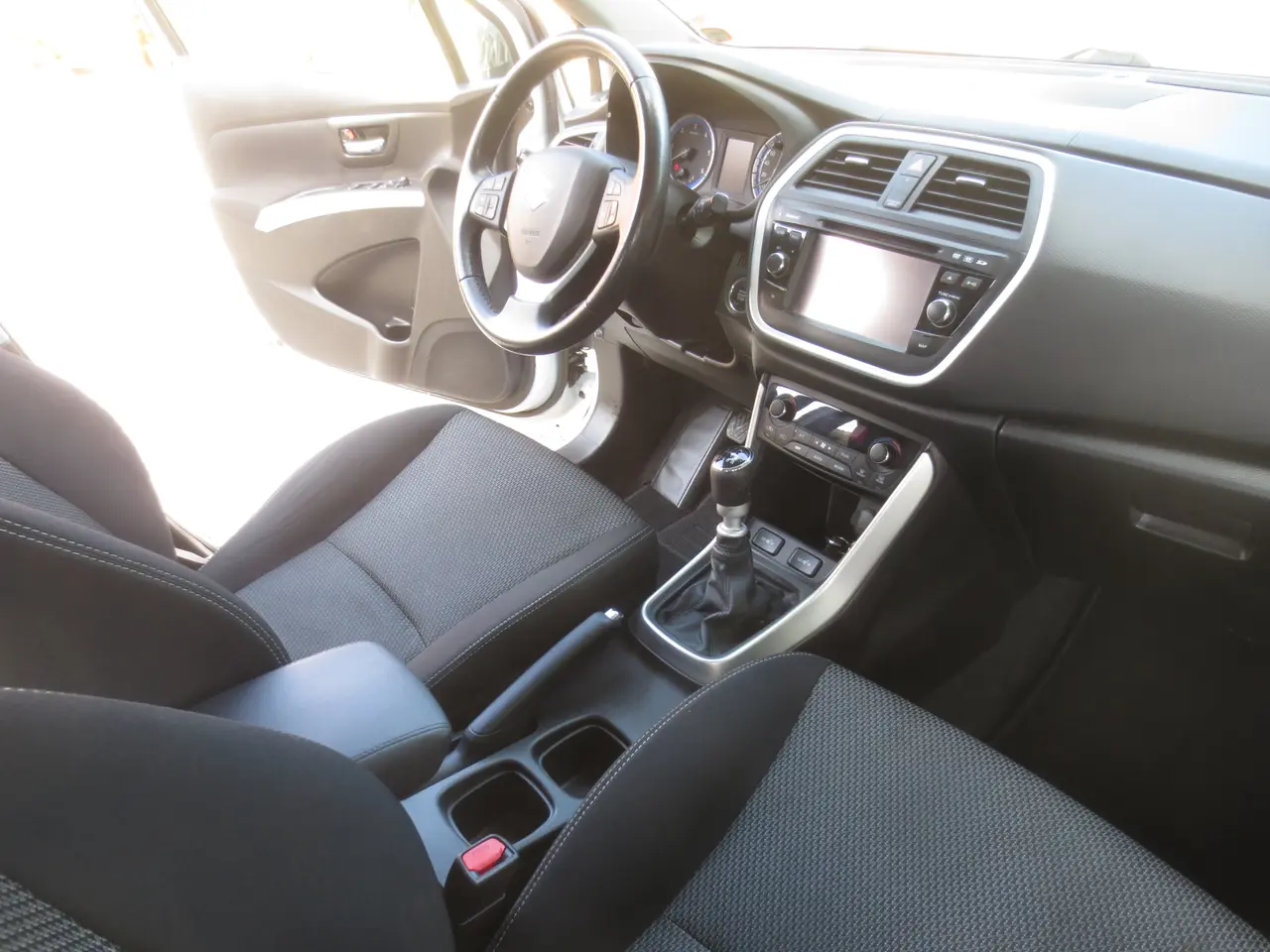 Billede 17 - Suzuki S-Cross 1.6 D År 14. Nysynet.