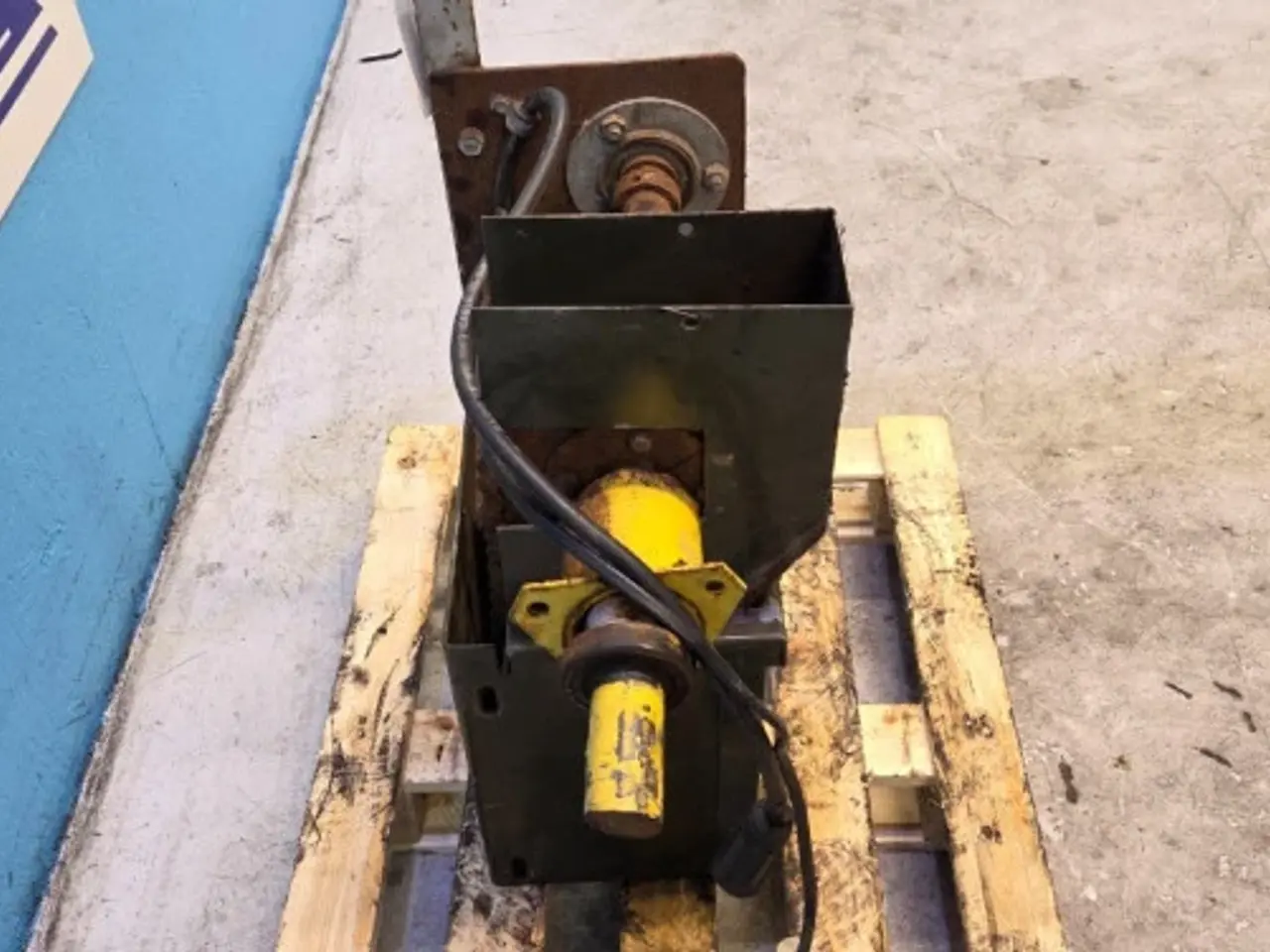 Billede 4 - New Holland 1550 Gearkasser