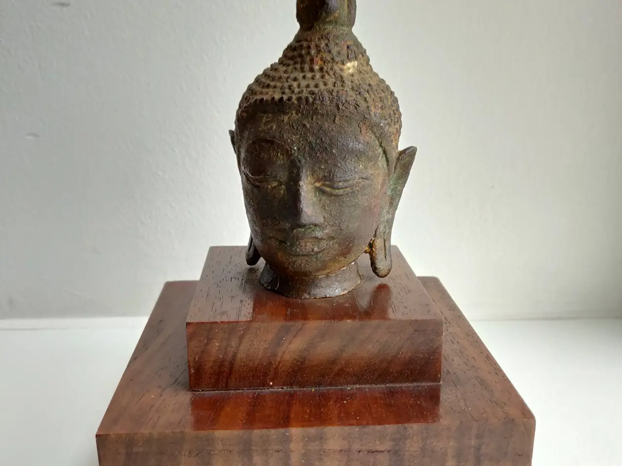 Billede 1 - Buddha hoved fra Thailand - antikt
