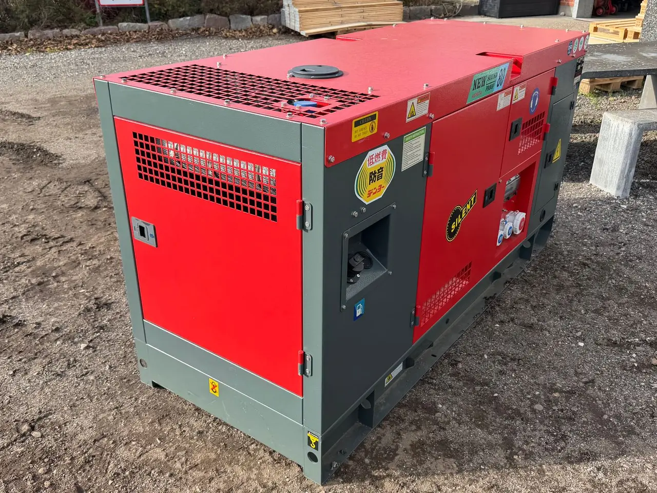 Billede 4 - Ashita AG3-80 Næsten ny 80 KVA Generator