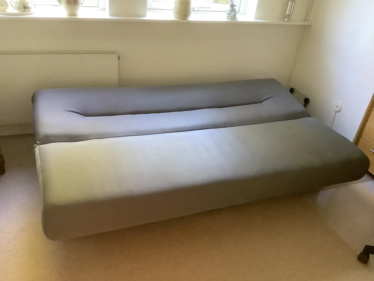 Billede 2 - Koksgrå sovesofa