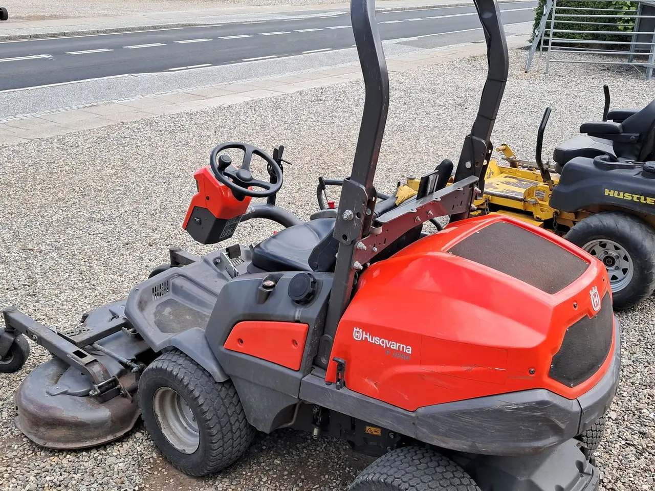 Billede 4 - Husqvarna P525D Professionel frontklipper