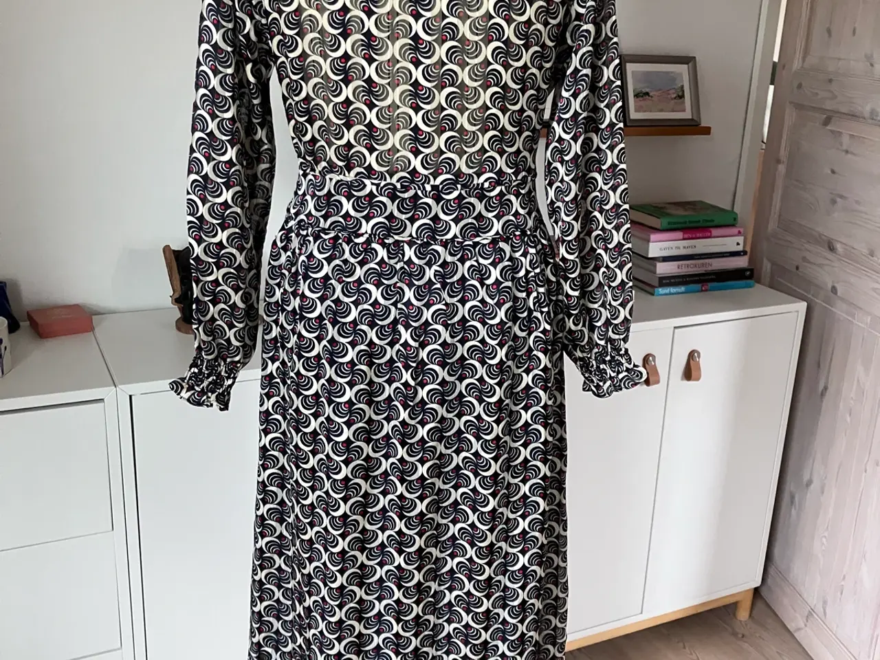 Billede 4 - Lang kjole fra Scotch & Soda - Parfait Francis. NY
