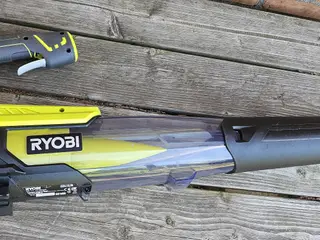 Ryobi Løvblæster