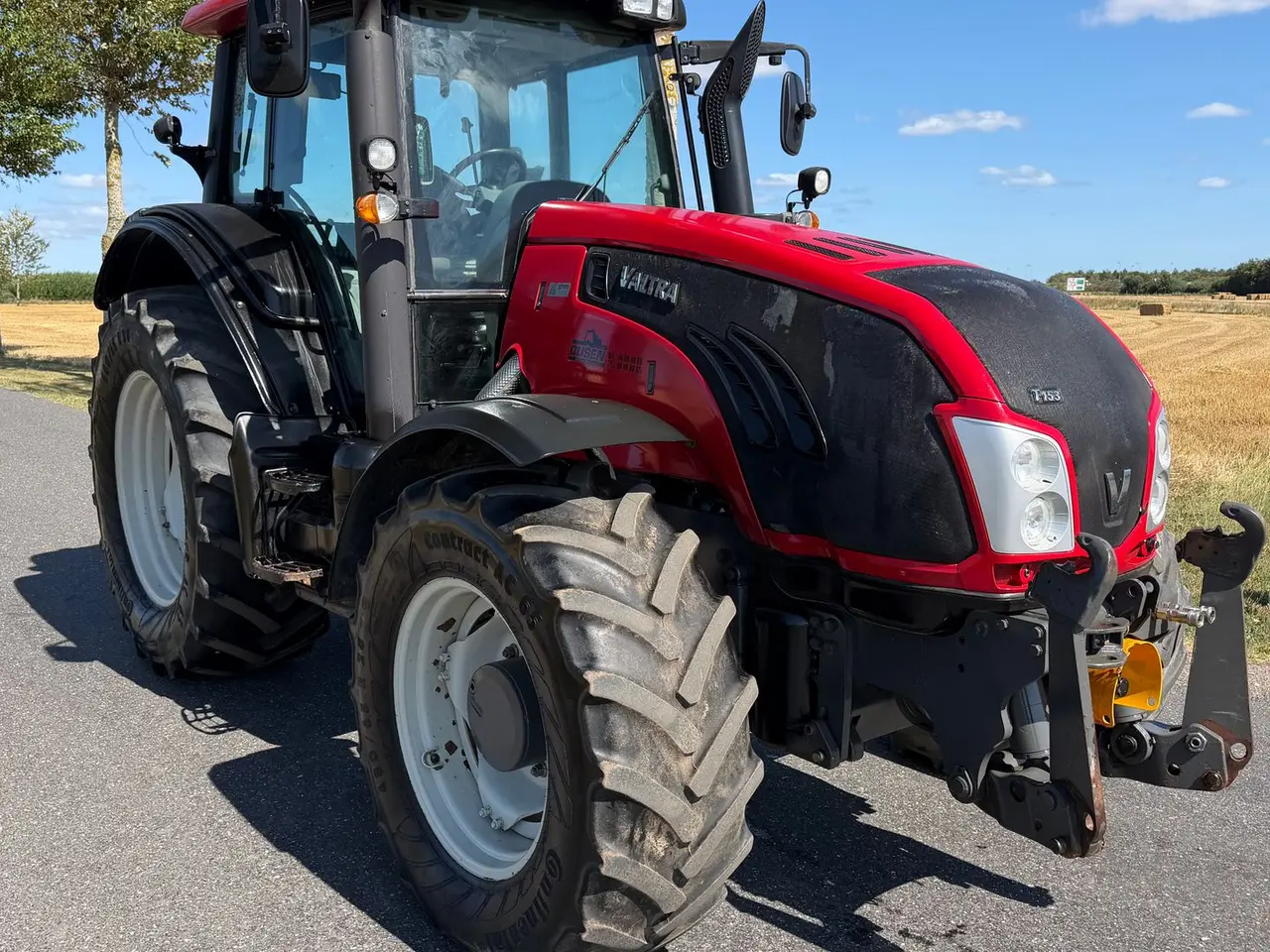 Billede 3 - Valtra T153 HiTech Fin brugt traktor, med Frontlift og Front PTO