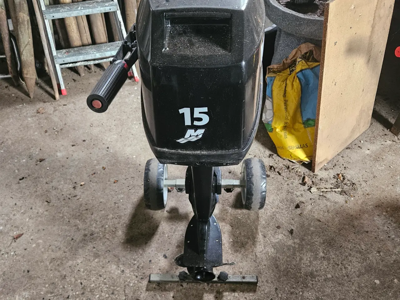 Billede 8 - 14 fod jolle med motor