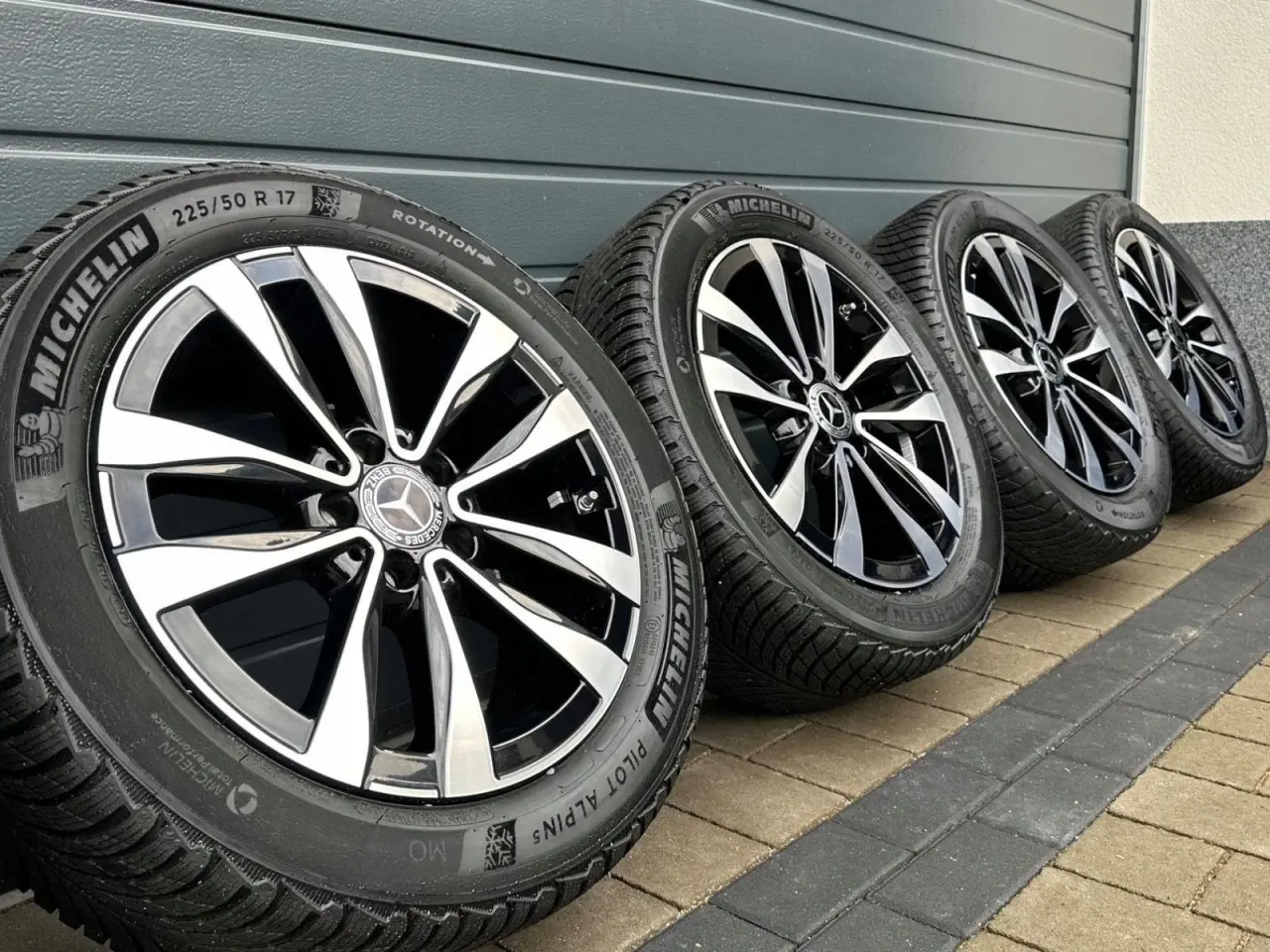 Billede 1 - VINTERHJUL MERCEDES C KLASSE W206 A206 C206 17"