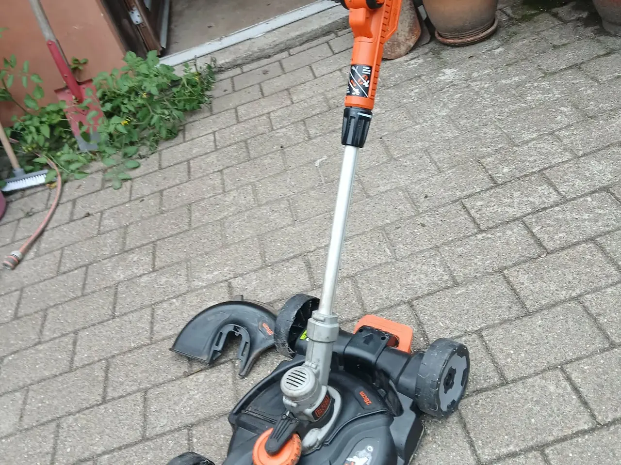 Billede 2 - Black & Decker græstrimmer
