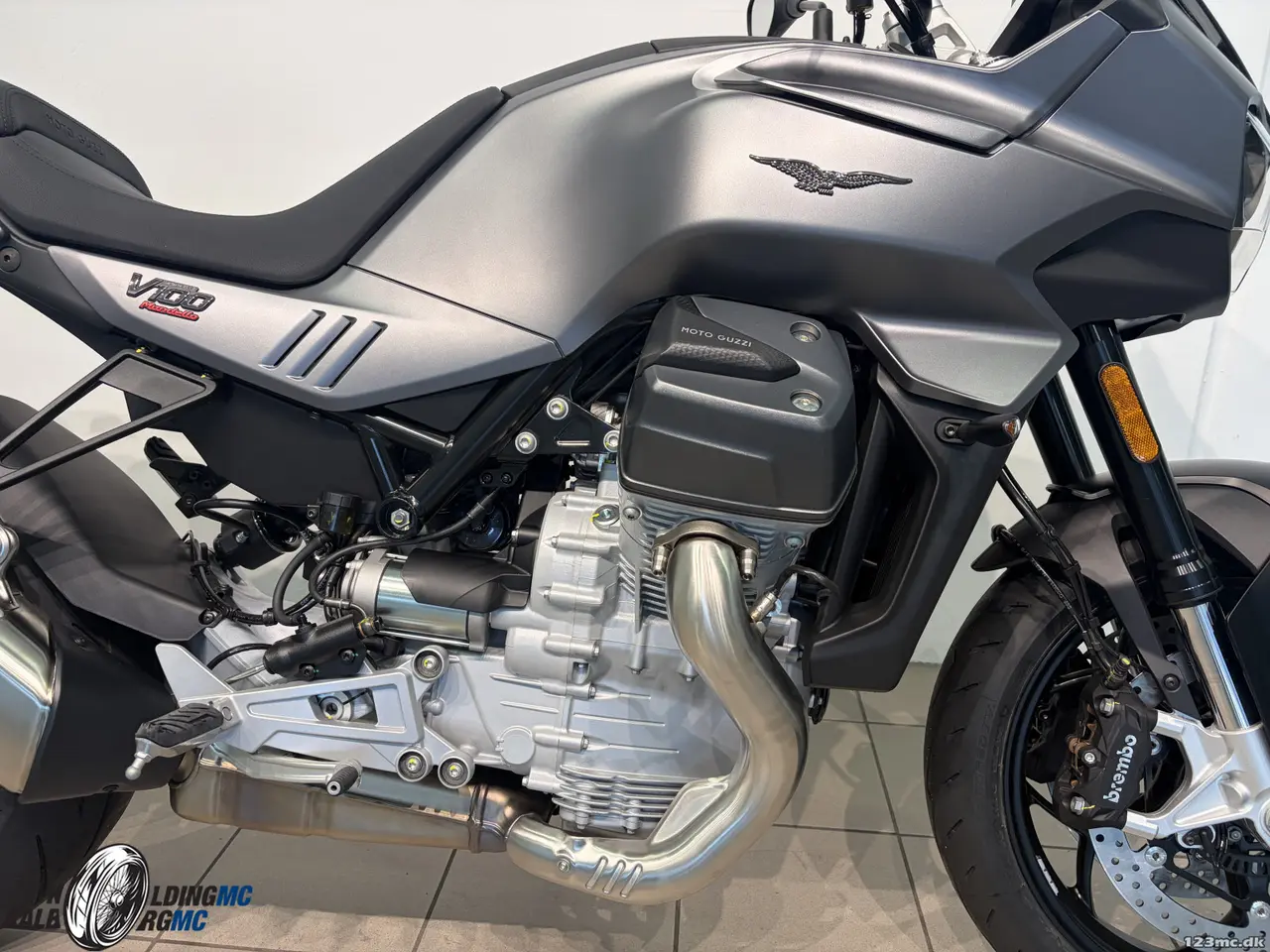 Billede 5 - Moto Guzzi V100 Mandello GRIGIO TITANIO