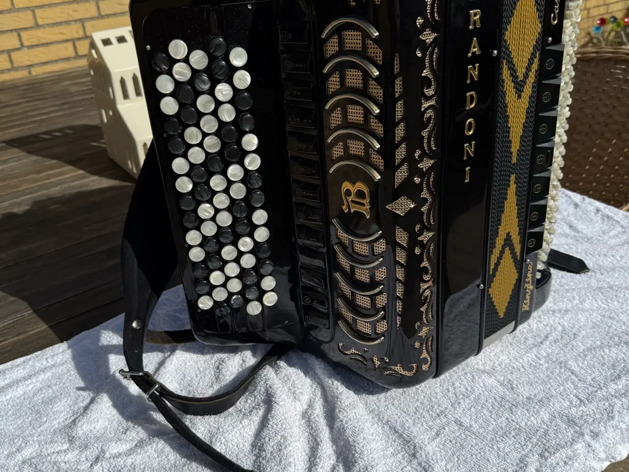 Billede 5 - BRANDONI Kingline cassotto harmonika incl kuffert 