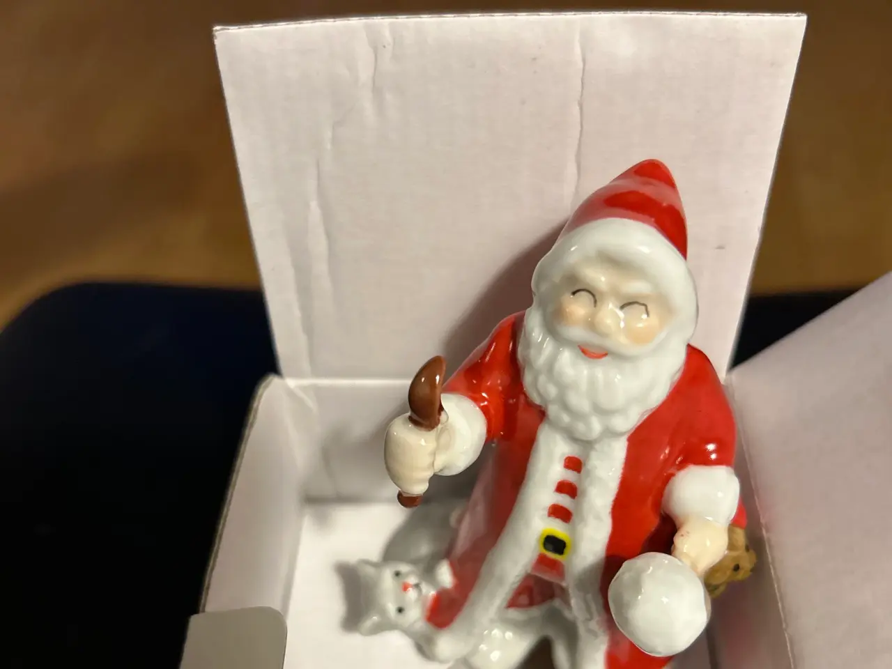 Billede 2 - Royal års nisse 2021 ny i æske