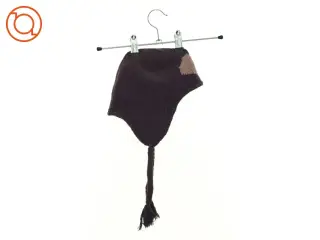 Hue med strikhuerne og bindebånd fra Name It (str. 146 cm)