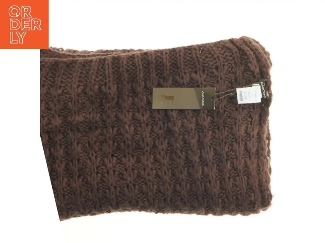 Billede 1 - Strikket halstørklæde fra Pieces (str. 250x40 cm)