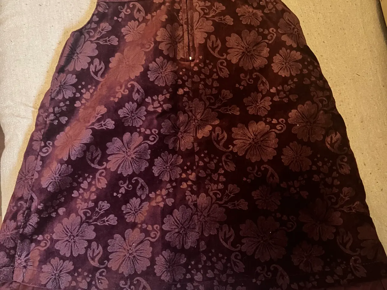 Billede 2 - Fest kjole fra H&M.