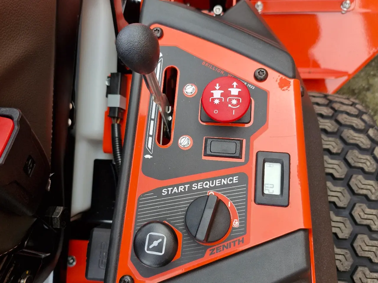 Billede 15 - Ariens Zenith 60R Zero-Turn. PRO