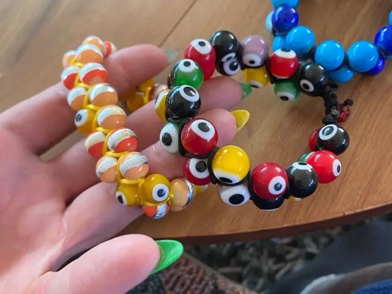 Billede 4 - Nye knyttede armbånd