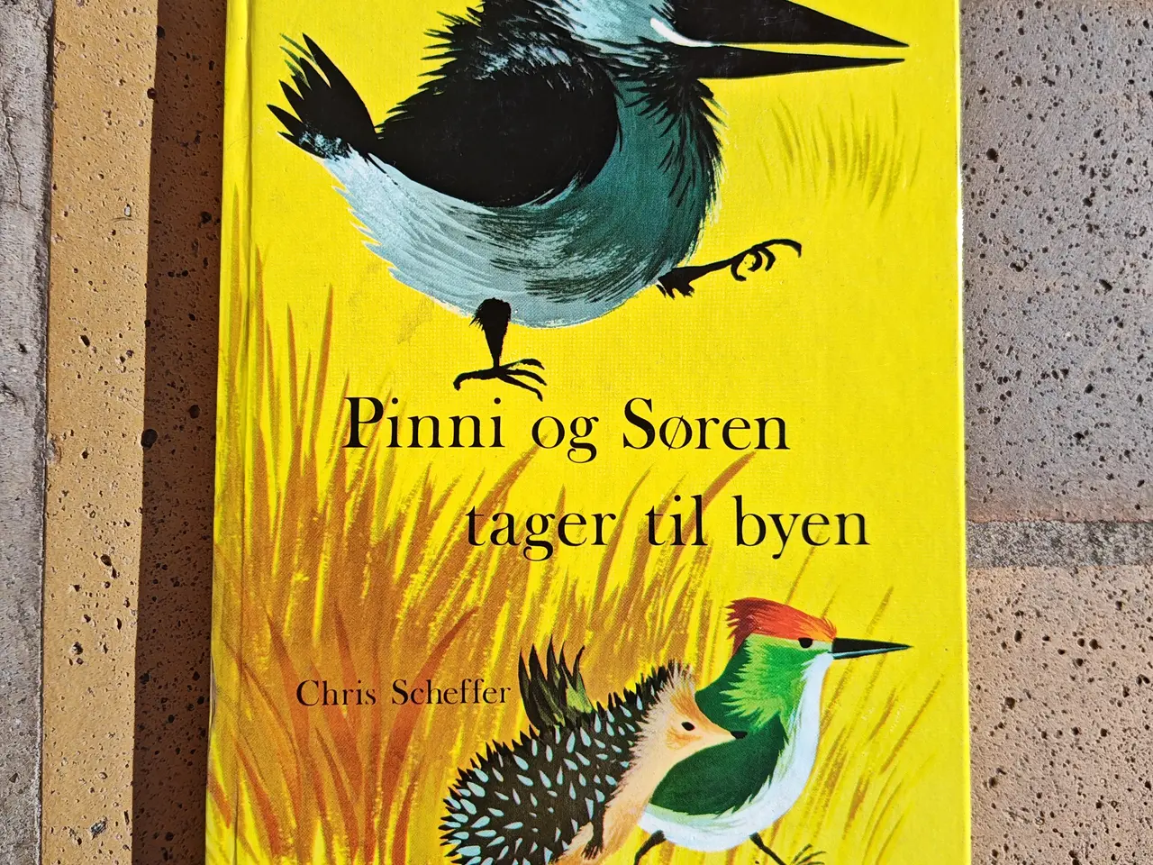 Billede 1 - Pinni og Søren tager til byen BOG fra 1969