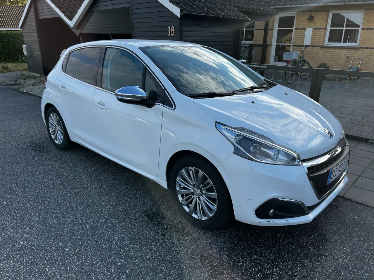 Billede 1 - Peugeot 208