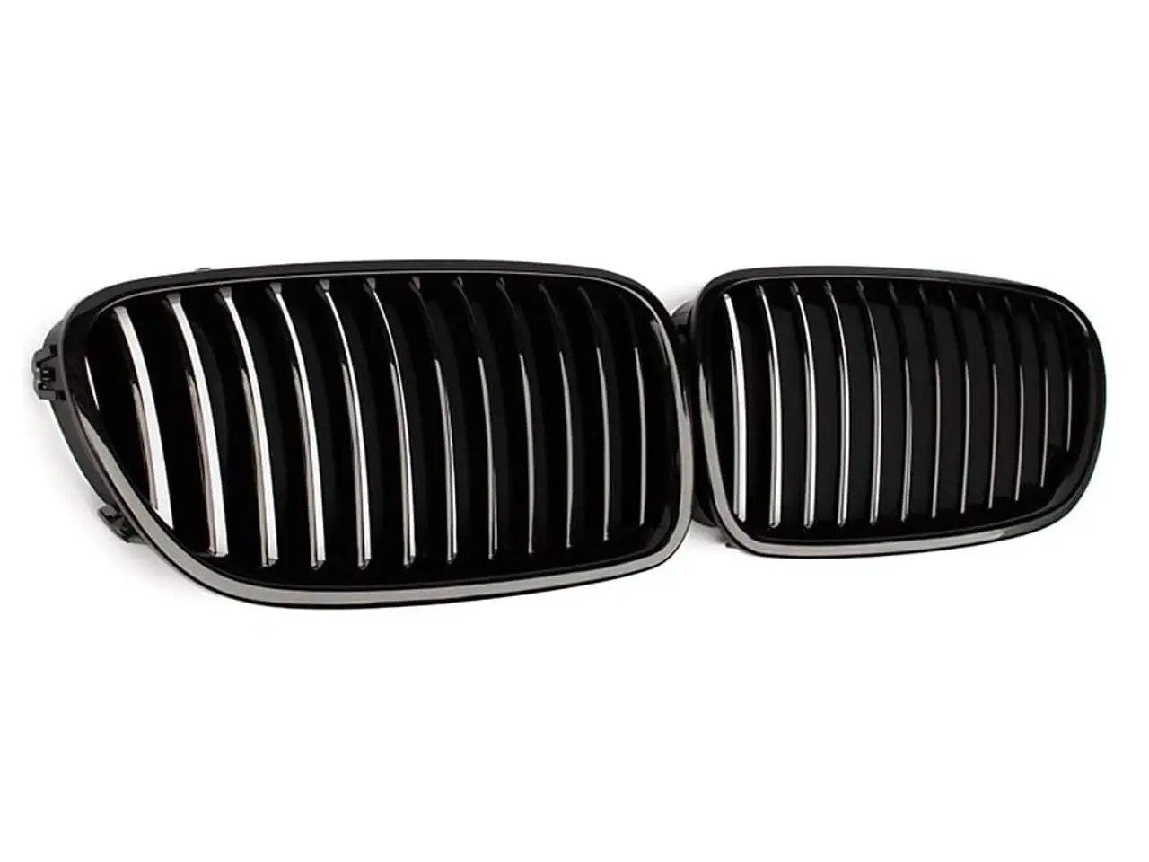 Billede 6 - BMW sorte spejlkapsler + sort grill: M5 / BATMAN