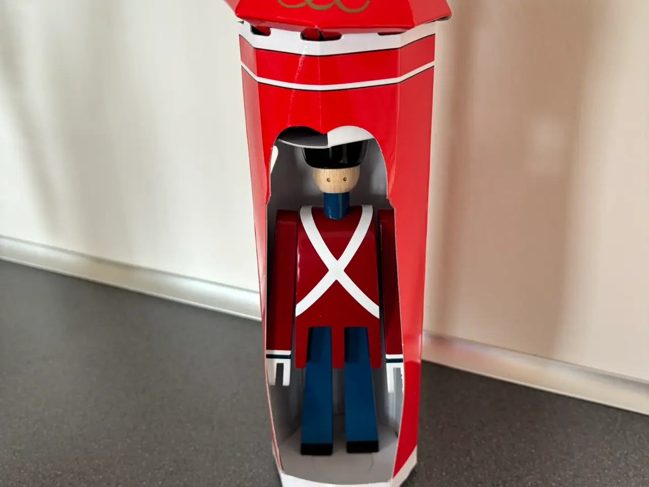 Billede 2 - Kaj Bojesen garder med flag 🇩🇰