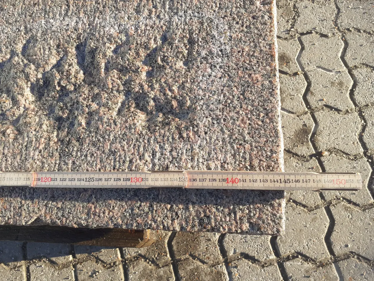 Billede 5 - Gammel trappetrin i granit.